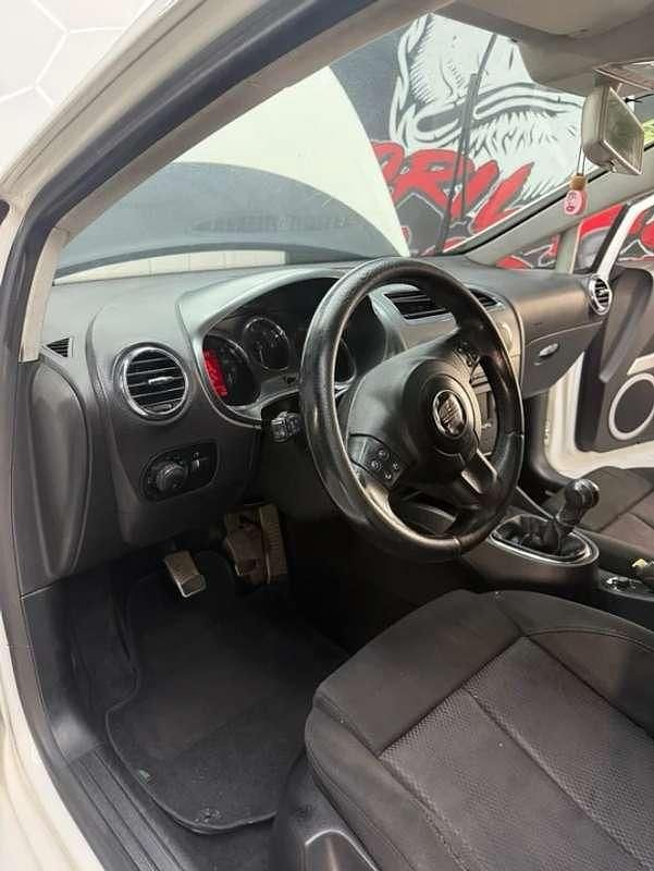 Usado Seat Leon 140 CV (102 kW) 2008 Blanco Utilitario