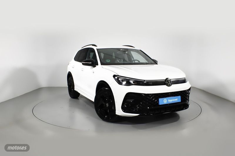 Blanco Usado 2024 VW Tiguan R-line SUV | 43.100 € - Imagen 1/4