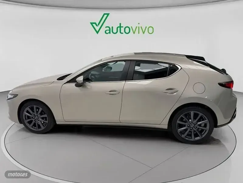 Usado Mazda 3 Exclusive-Line 122 CV (89 kW) 2023 Beige Berlina