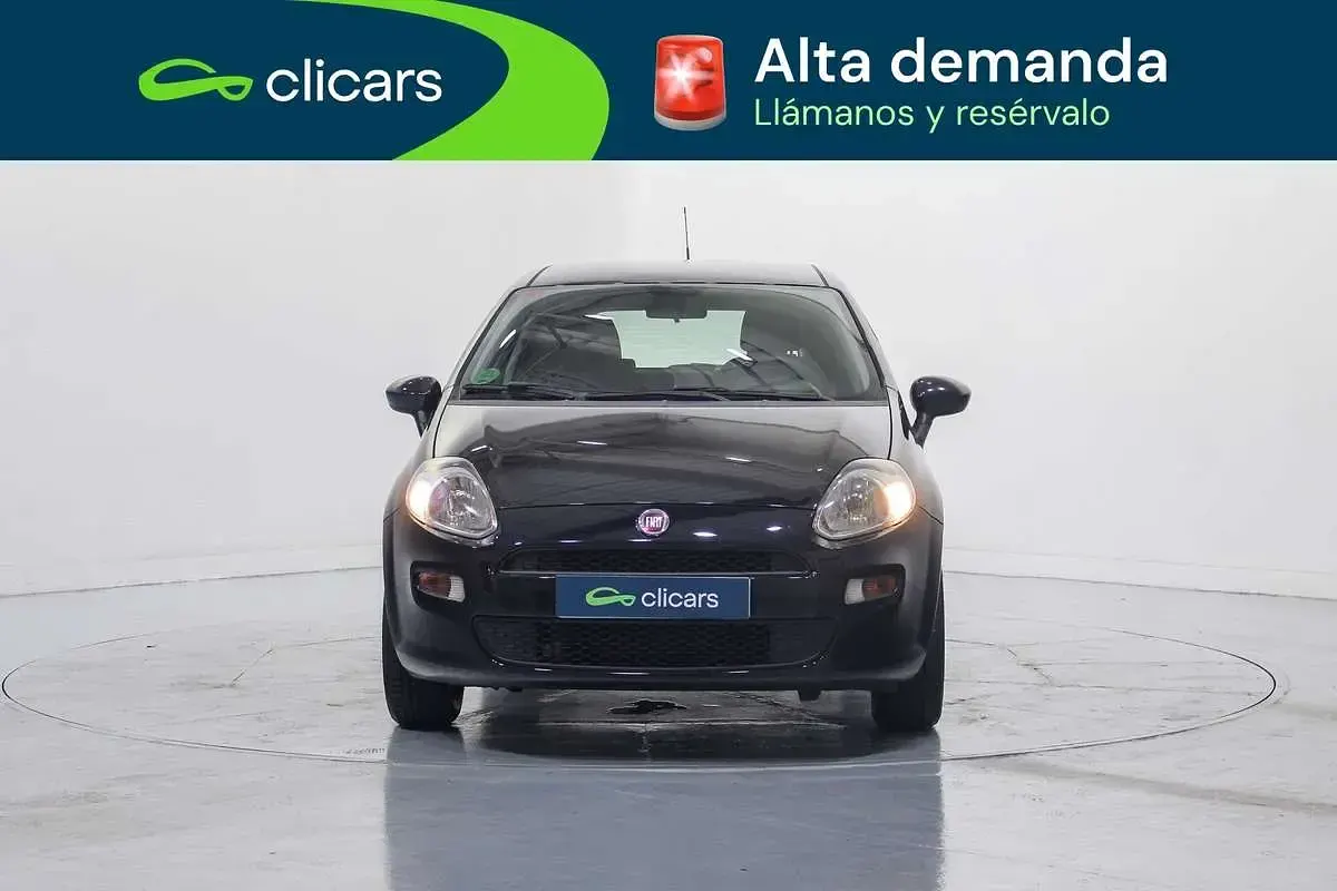 Usado Fiat Punto S 69 CV (50 kW) 2017 Negro Utilitario
