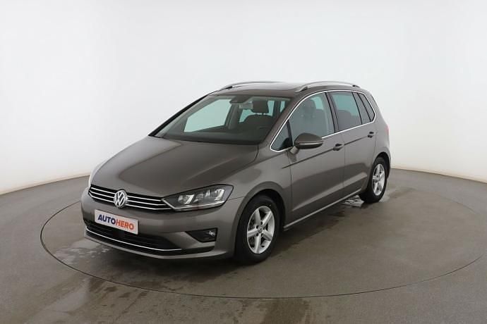 Gris Usado 2015 VW Golf VII Sport | 14.199 € (Precio justo) - Imagen 1/3