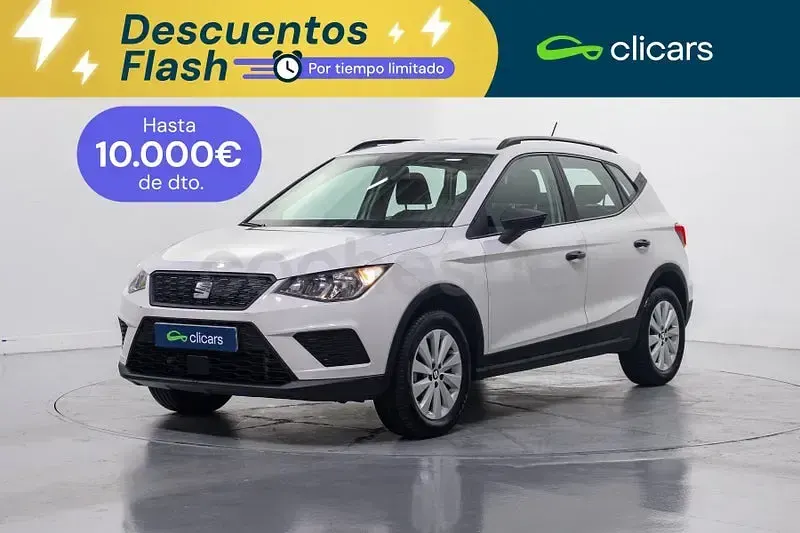 Usado Seat Arona Style 90 HP (66 kW) 2019 Branco SUV