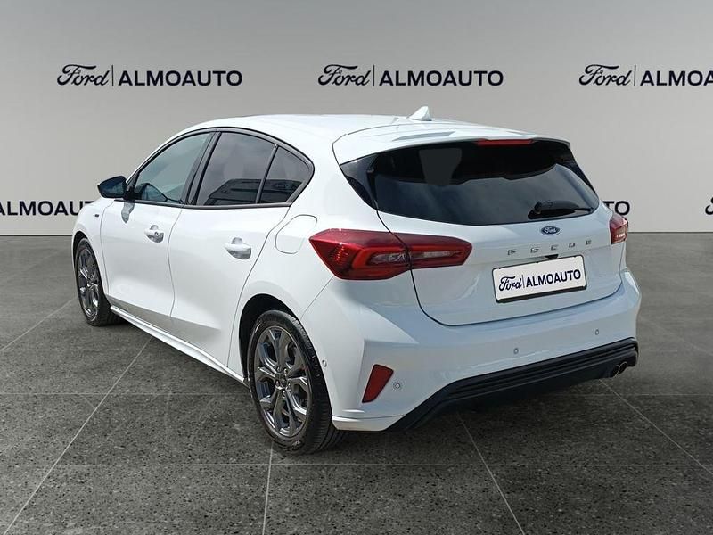 Usado Ford Focus ST-Line X 125 CV (91 kW) 2024 Blanco Berlina