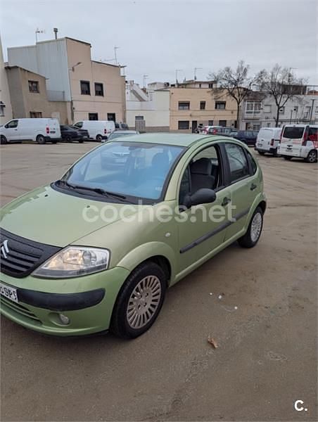Usado Citroën C3 75 CV (55 kW) 2004 Verde Berlina