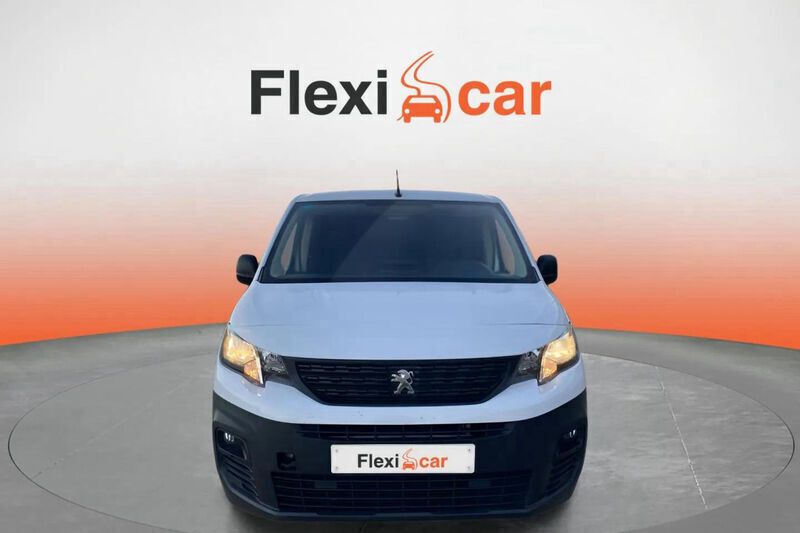 Usado Peugeot Partner 102 CV (75 kW) 2021 Blanco Monovolumen