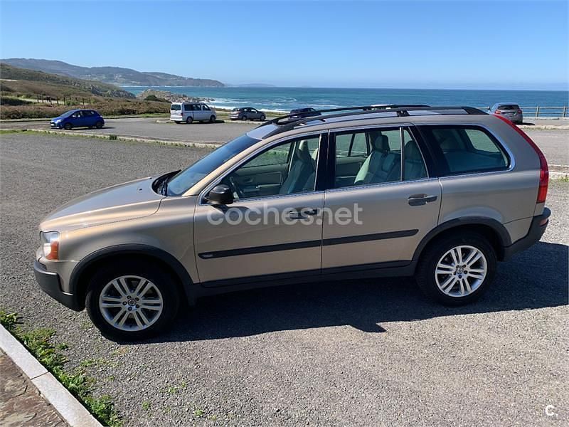 Usado Volvo XC90 Executive 272 CV (200 kW) 2004 Beige SUV