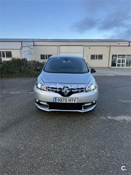Usado Renault Scénic III Bose Edition 110 CV (80 kW) 2014 Gris / plata Monovolumen