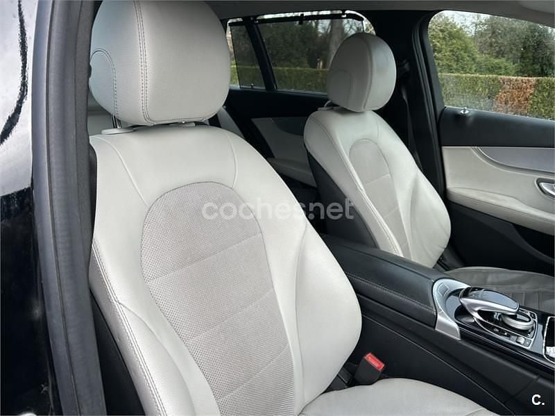 Usado Mercedes C250 204 CV (150 kW) 2015 Negro Familiar