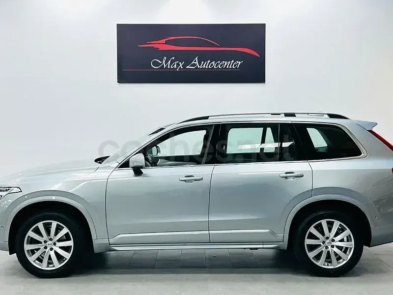 Usado Volvo XC90 Momentum 235 CV (172 kW) 2017 Gris / plata SUV