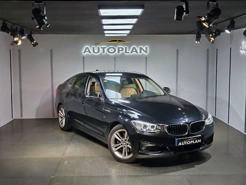 Usado BMW 325 Gran Turismo 218 CV (160 kW) 2015 Negro Berlina