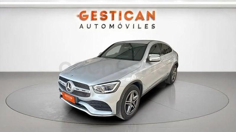 Usado Mercedes GLC300e 320 CV (235 kW) 2021 Gris / plata SUV