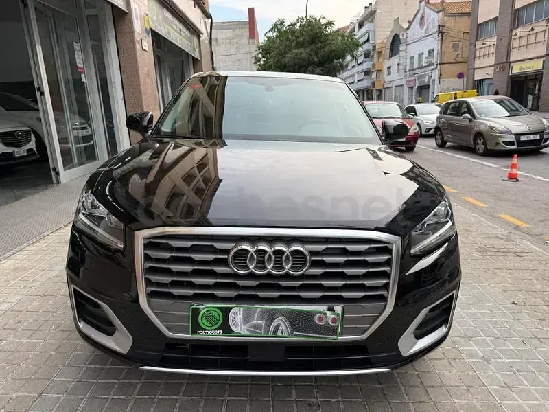 Usado Audi Q2 Design 116 CV (85 kW) 2017 Negro SUV