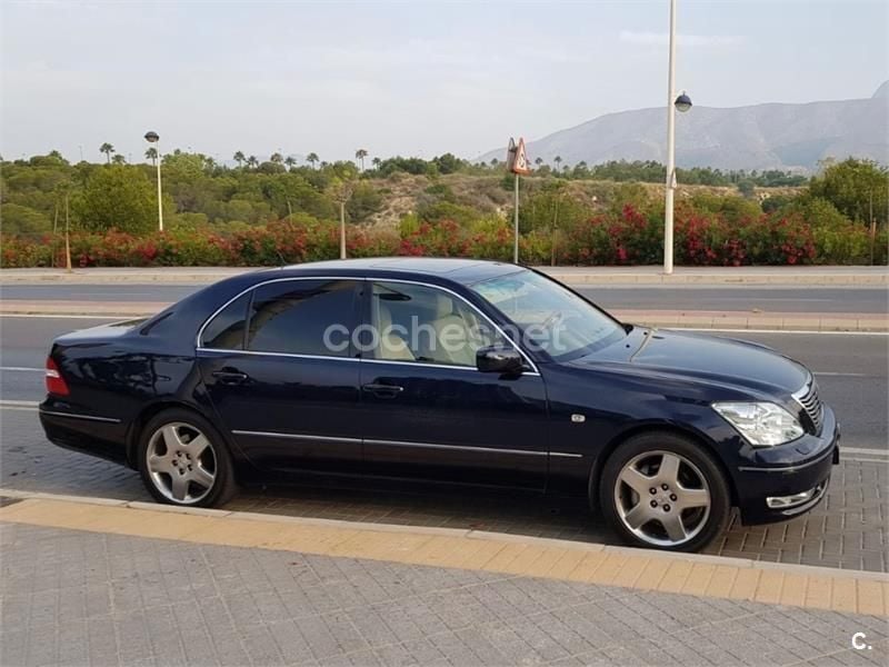 Azul Usado 2006 Lexus LS430 Berlina | 14.000 € - Imagen 1/4