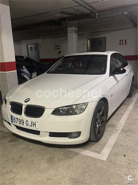 Usado BMW 320 177 CV (130 kW) 2009 Blanco Coupe
