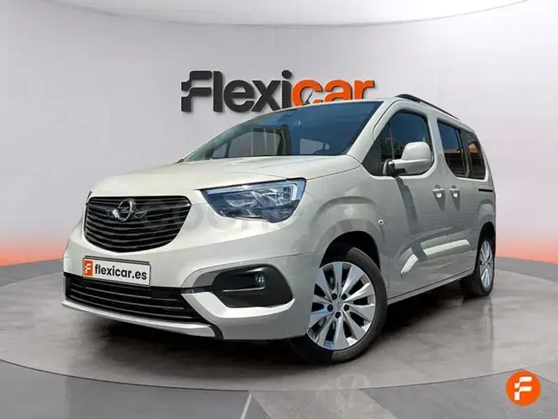 Usado Opel Combo Life Edition+ 102 CV (75 kW) 2021 Beige Monovolumen