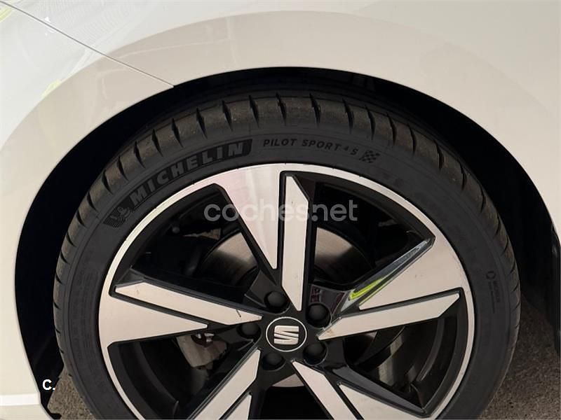 Usado Seat Ibiza FR 115 CV (84 kW) 2017 Blanco Berlina