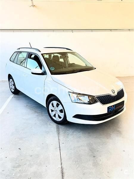 Blanco Usado 2017 Skoda Fabia Active Utilitario | 7250 € (Super precio) - Imagen 1/4