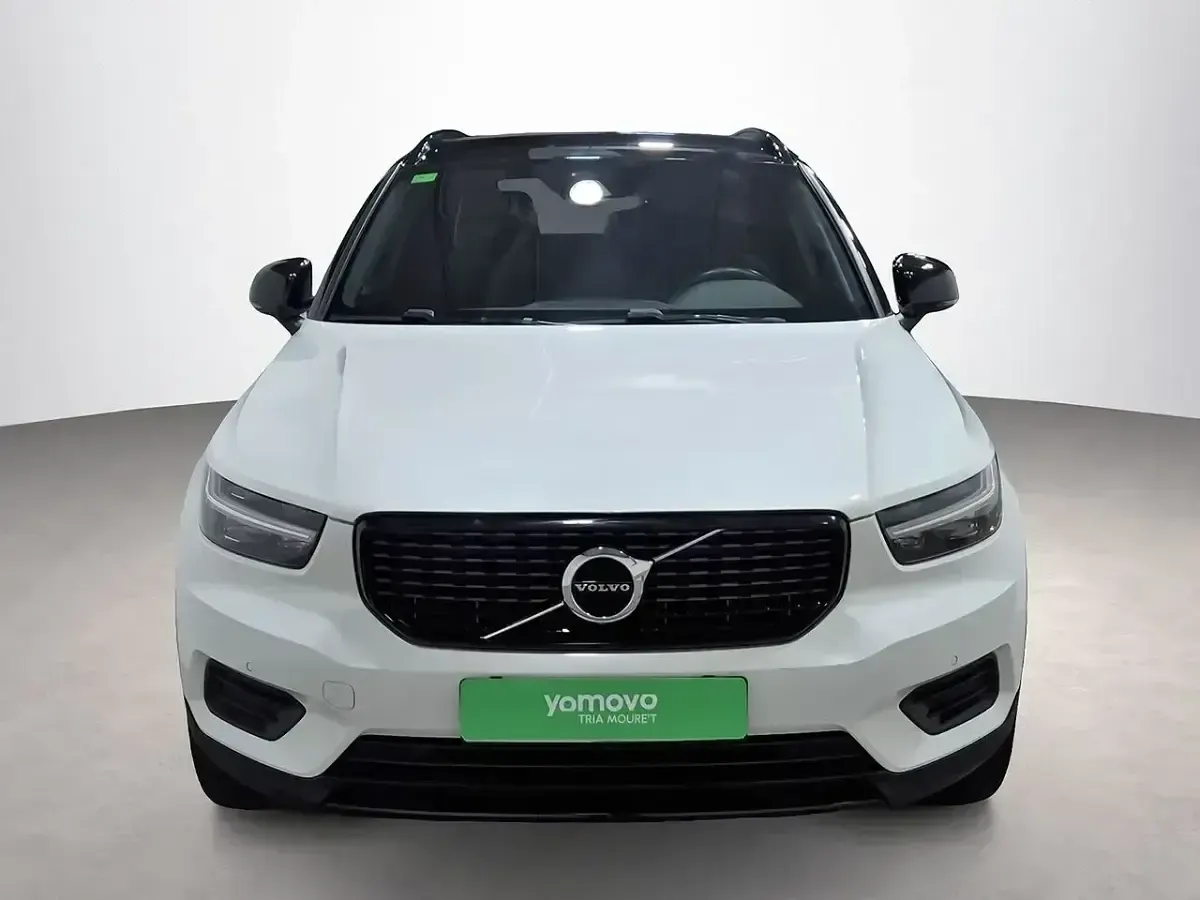 Usado Volvo XC40 R-Design 163 CV (119 kW) 2019 Blanco SUV