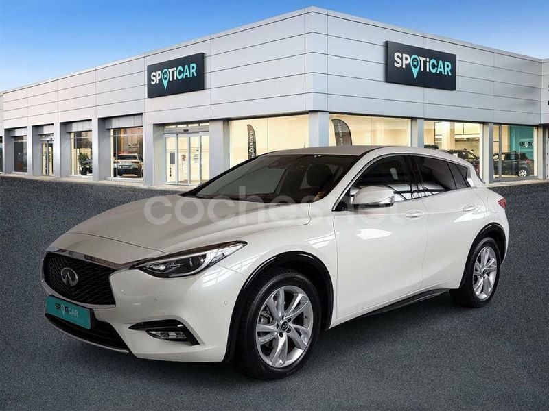 Blanco Usado 2019 Infiniti Q30 Premium Utilitario | 19.900 € (Un poco caro) - Imagen 1/4
