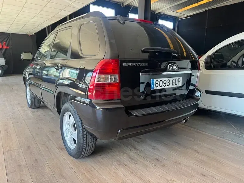 Usado Kia Sportage 142 CV (104 kW) 2008 Negro SUV