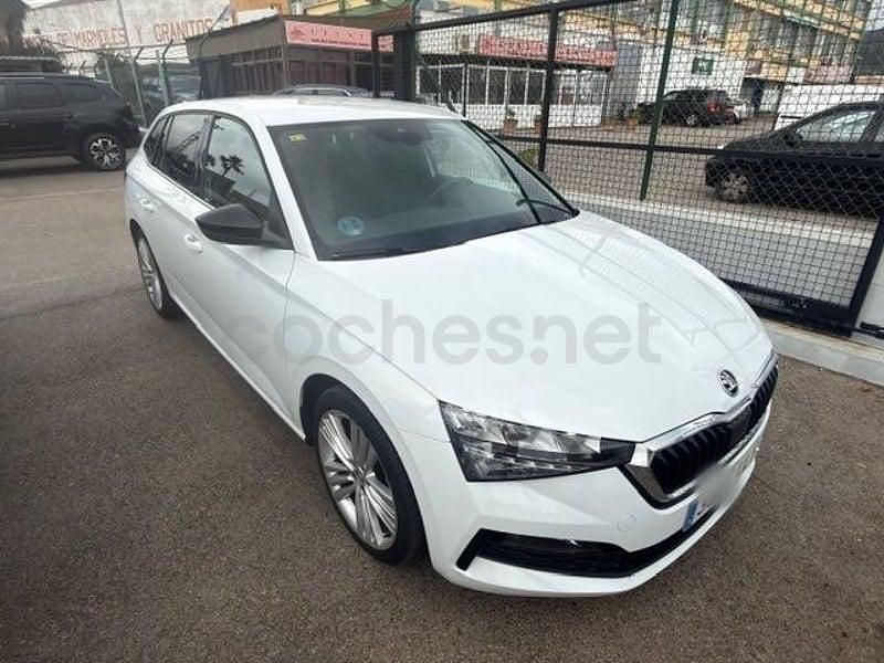 Usado Skoda 110 R Ambition 110 CV (80 kW) 2020 Blanco Berlina