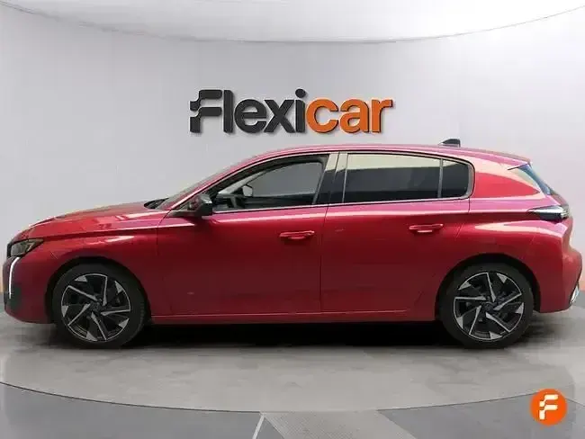 Usado Peugeot 308 Allure 130 CV (95 kW) 2023 Rojo