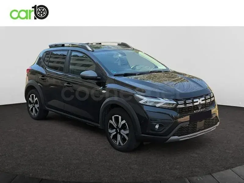 Usado Dacia Sandero Essentiel 101 CV (74 kW) 2023 Negro Berlina