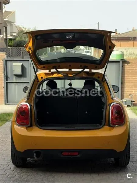 Usado Mini ONE 98 CV (72 kW) 2015 Naranja Utilitario