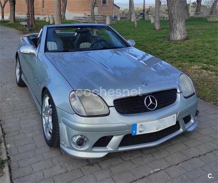 Usado Mercedes SLK32 AMG AMG 354 CV (260 kW) 2001 Gris / plata Descapotable