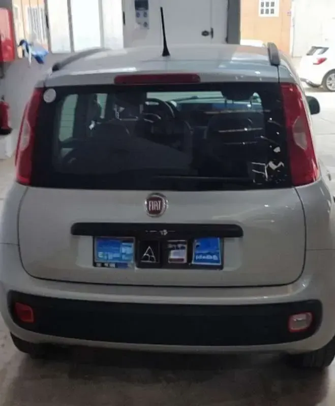 Usado Fiat Panda Lounge 69 CV (50 kW) 2013 Utilitario