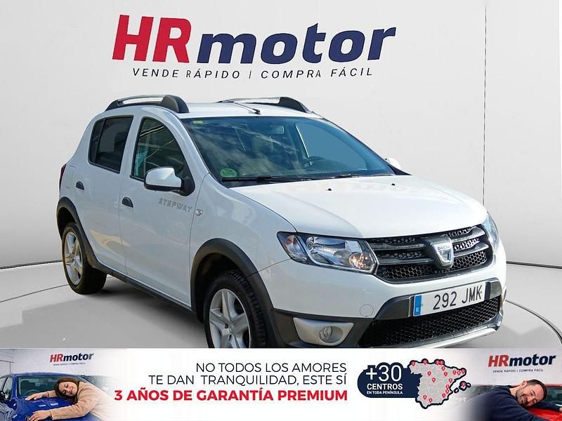 Usado Dacia Sandero Stepway 90 CV (66 kW) 2016 Blanco Berlina