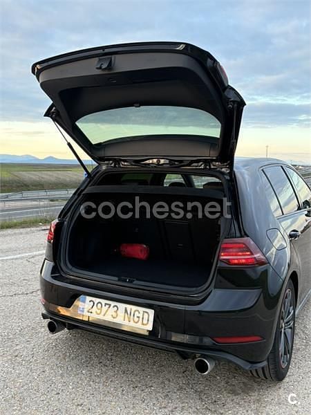 Usado VW Golf VII GTI 230 CV (169 kW) 2017 Negro Berlina