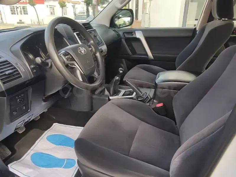 Usado Toyota Land Cruiser 177 CV (130 kW) 2018 Blanco SUV
