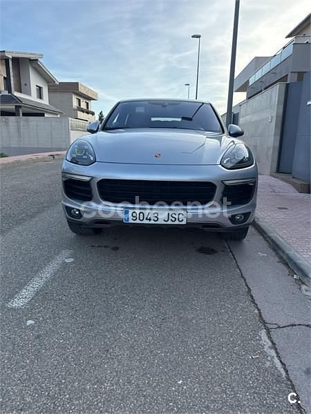 Usado Porsche Cayenne S E-Hybrid Platinum Edition 416 CV (305 kW) 2016 Gris / plata SUV