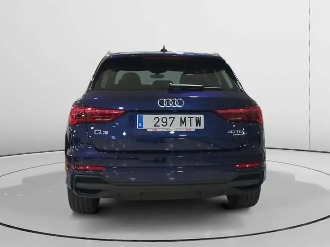 Usado Audi Q3 Advanced 194 CV (142 kW) 2024 Azul SUV