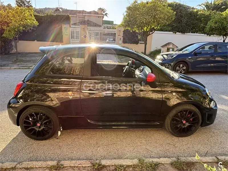 Usado Abarth 595 Pista 160 CV (117 kW) 2018 Negro Berlina