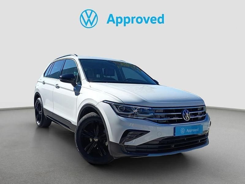 Usado VW Tiguan Sportline 150 HP (110 kW) 2022 Branco SUV