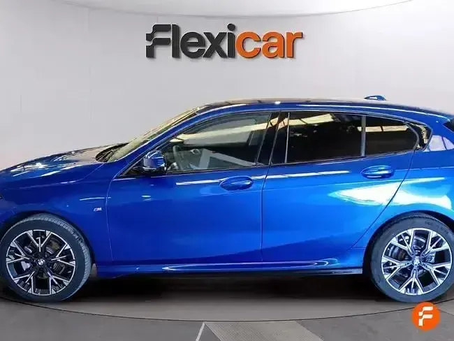 Usado BMW 118 150 CV (110 kW) 2025 Azul Utilitario