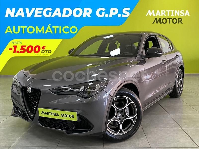 Gris / plata Usado 2022 Alfa Romeo Stelvio Sprint SUV | 32.300 € (Caro) - Imagen 1/4