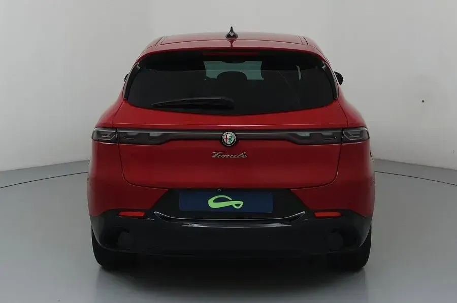 Usado Alfa Romeo Tonale Sprint 280 CV (205 kW) 2024 SUV