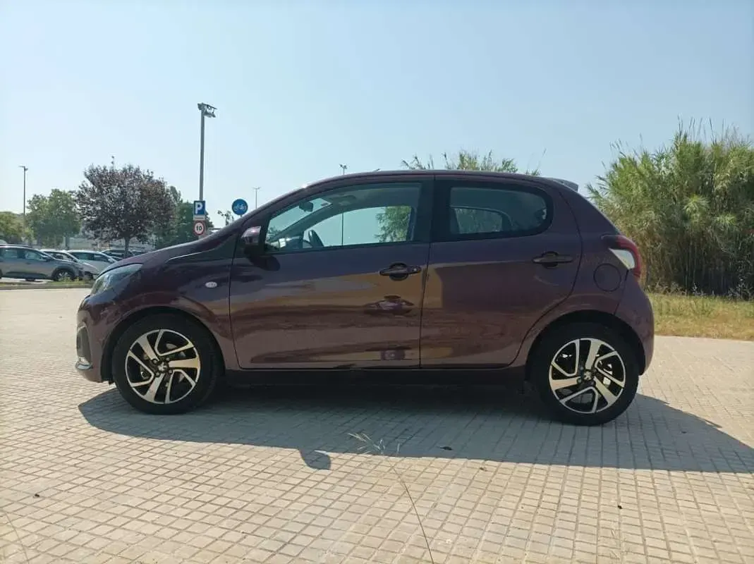 Usado Peugeot 108 Allure 82 CV (60 kW) 2016 Burdeos Utilitario