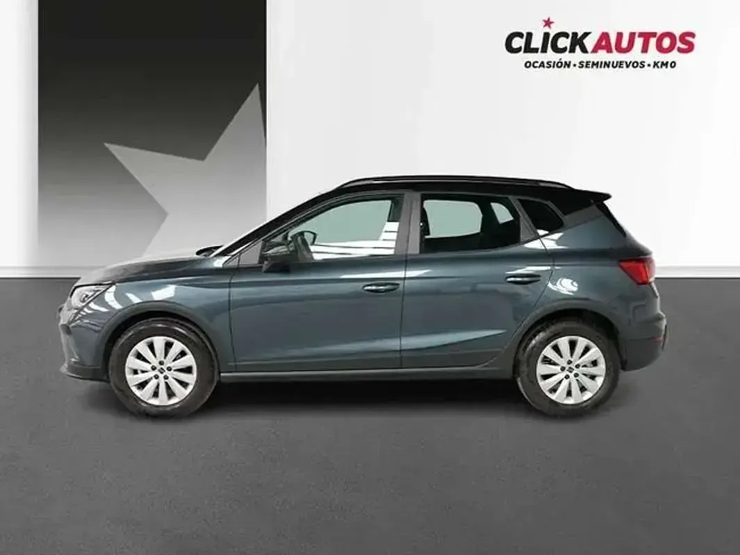 Usado Seat Arona Style 116 CV (85 kW) 2025 Gris SUV