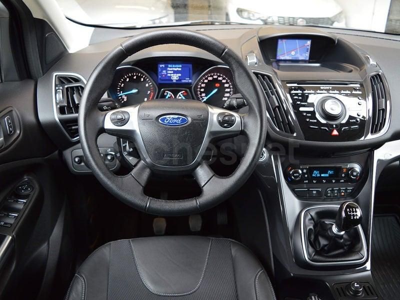 Usado Ford Kuga Titanium 150 CV (110 kW) 2013 Blanco SUV