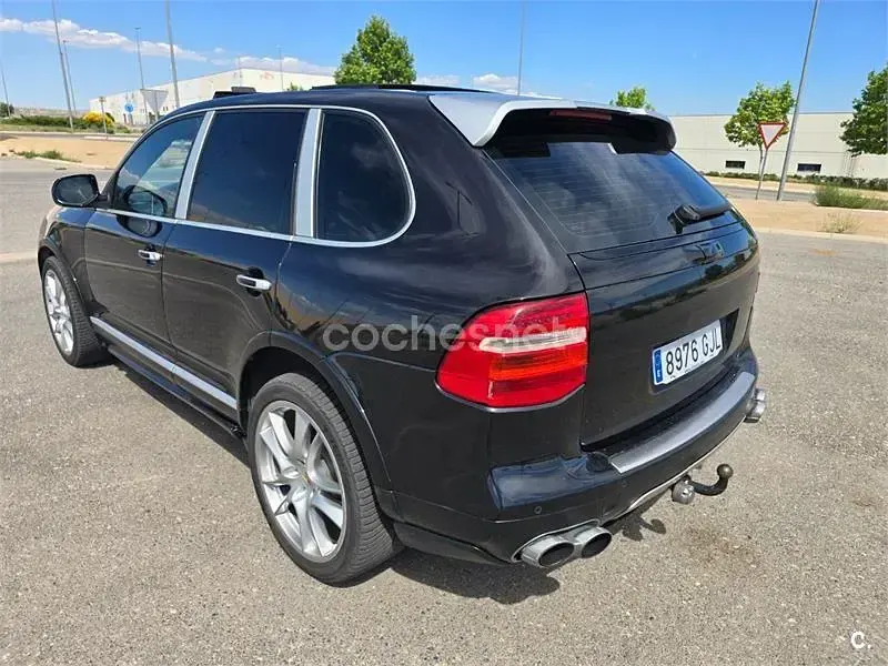Usado Porsche Cayenne Turbo 500 CV (367 kW) 2008 Negro SUV