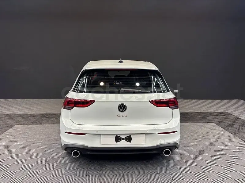 Usado VW Golf VIII GTI 245 CV (180 kW) 2024 Blanco Berlina