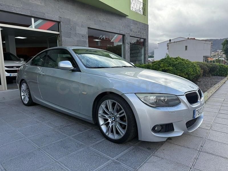 Usado BMW 320 Comfort Edition 170 CV (125 kW) 2010 Gris / plata Coupe