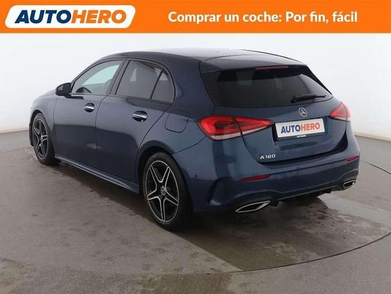 Usado Mercedes A220 AMG line 136 CV (100 kW) 2022 Azul Berlina