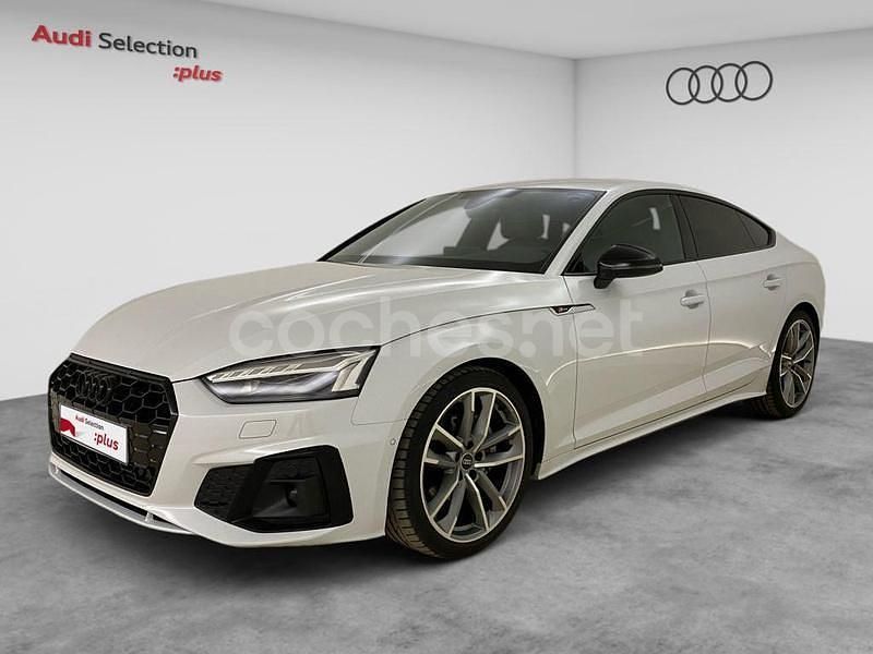 Blanco Usado 2024 Audi A5 Sportback Sport Berlina | 46.990 € (Un poco caro) - Imagen 1/4