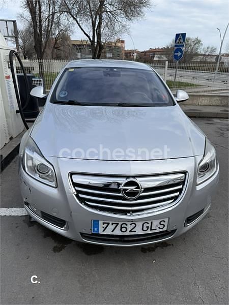 Usado Opel Insignia Cosmo 220 CV (161 kW) 2009 Gris / plata Berlina