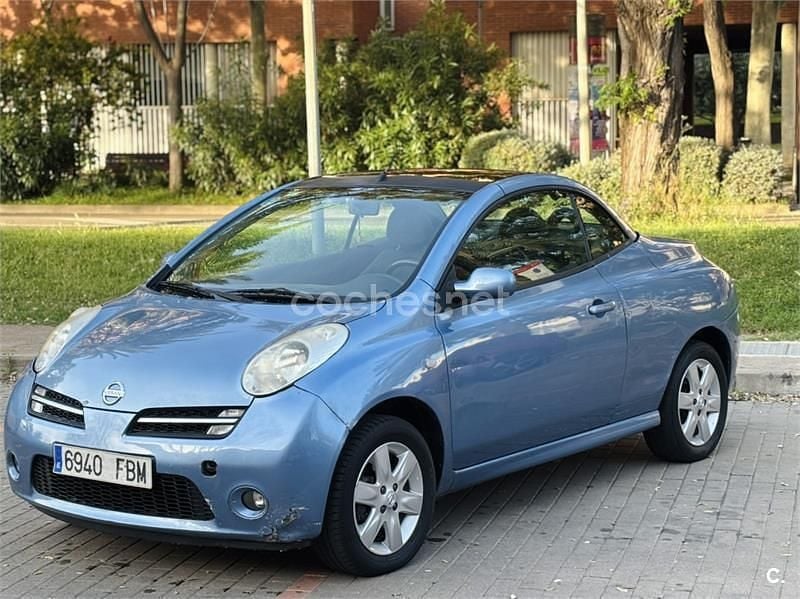 Usado Nissan Micra C+C Tekna 88 CV (64 kW) 2006 Azul Descapotable